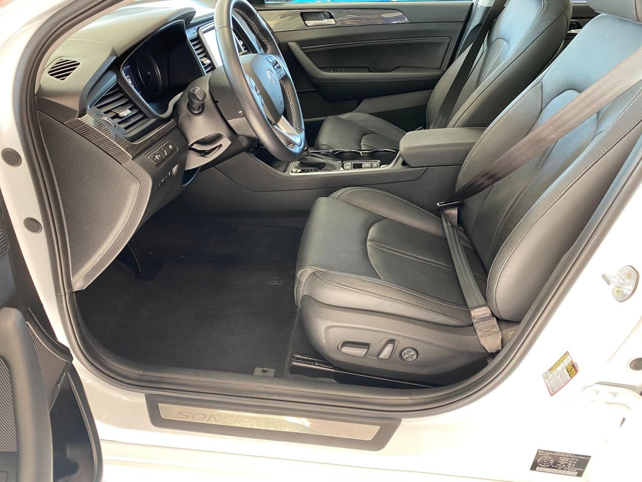 2019 Hyundai Sonata Luxury+AdaptiveCruise+ApplePlay+Roof+ACCIDENT FREE - Photo #18