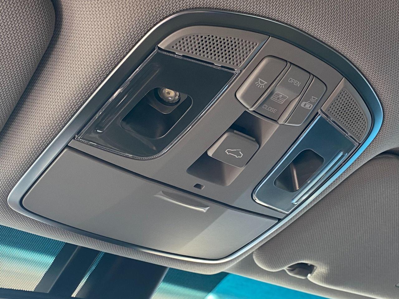 2019 Hyundai Sonata Luxury+AdaptiveCruise+ApplePlay+Roof+ACCIDENT FREE - Photo #48