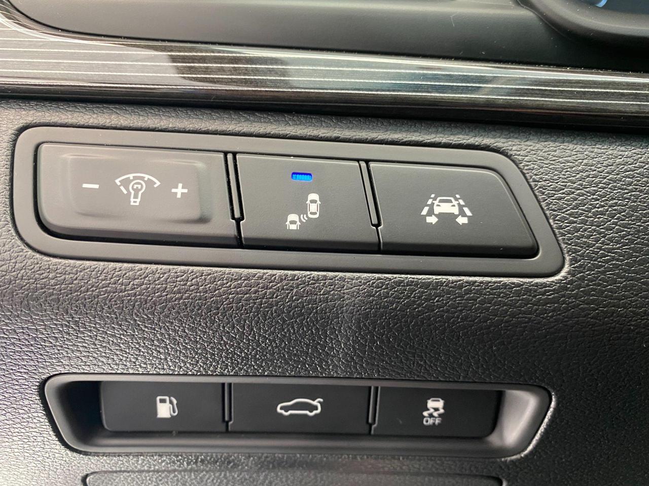 2019 Hyundai Sonata Luxury+AdaptiveCruise+ApplePlay+Roof+ACCIDENT FREE - Photo #56