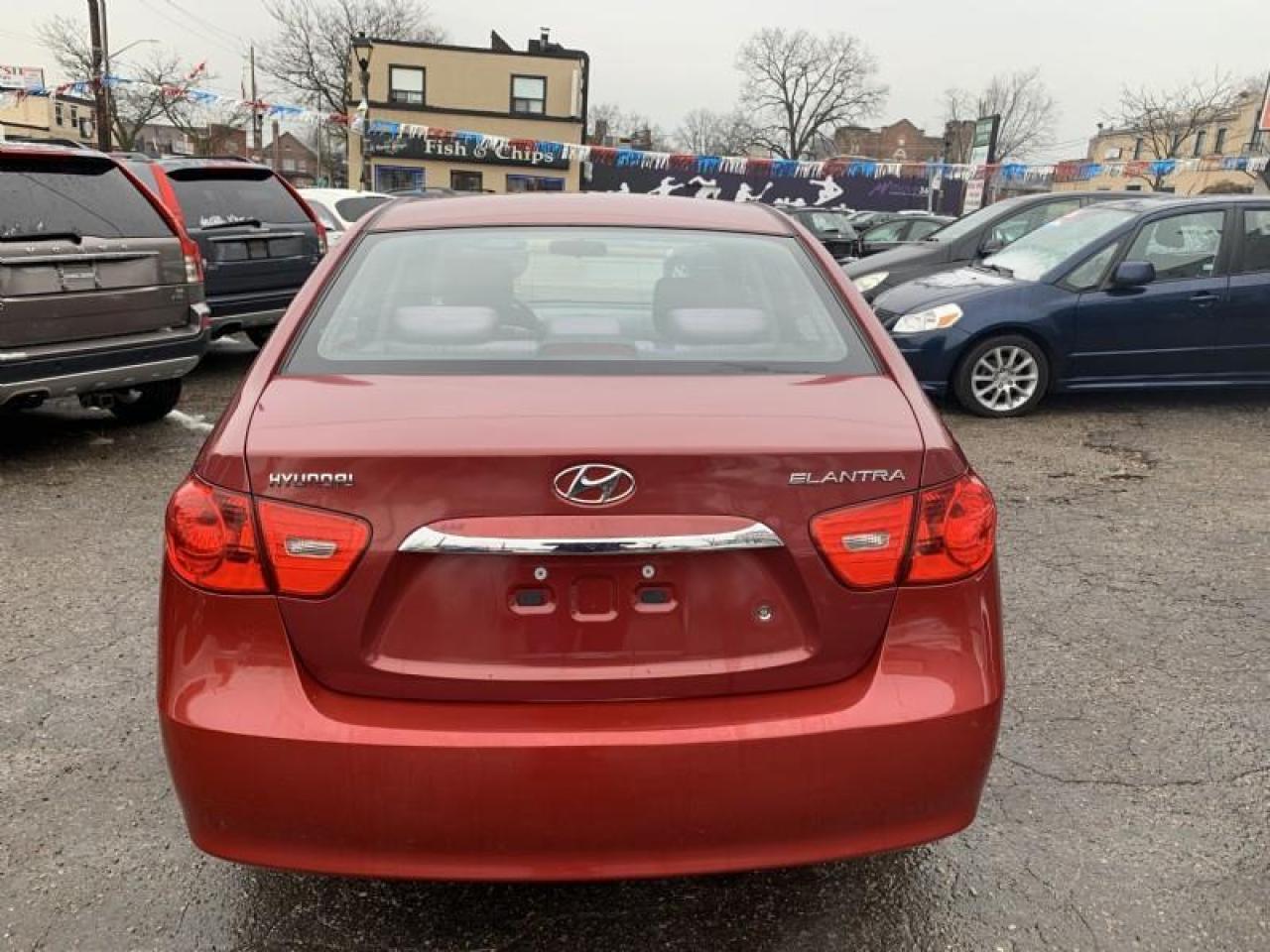 2010 Hyundai Elantra GL Photo