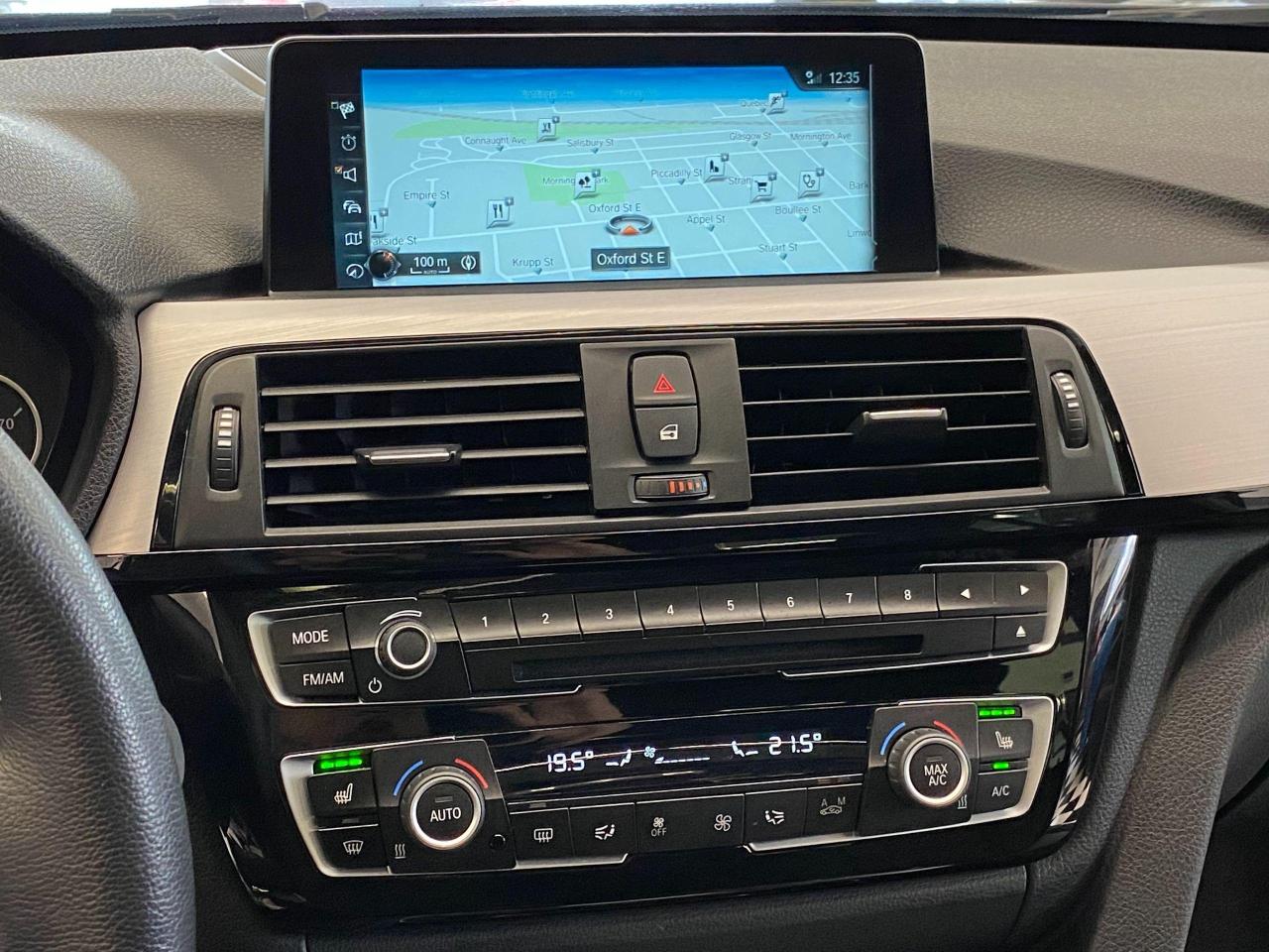 2017 BMW 3 Series 330i xDrive+GPS+Camera+Sensors+Roof+ACCIDENT FREE - Photo #10