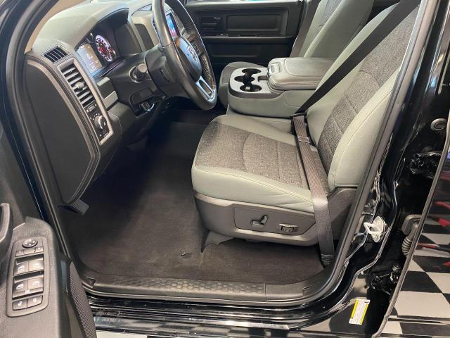 2019 RAM 1500 Express 5.7L V8 4x4 HEMI+ApplePlay+ACCIDENT FREE Photo18