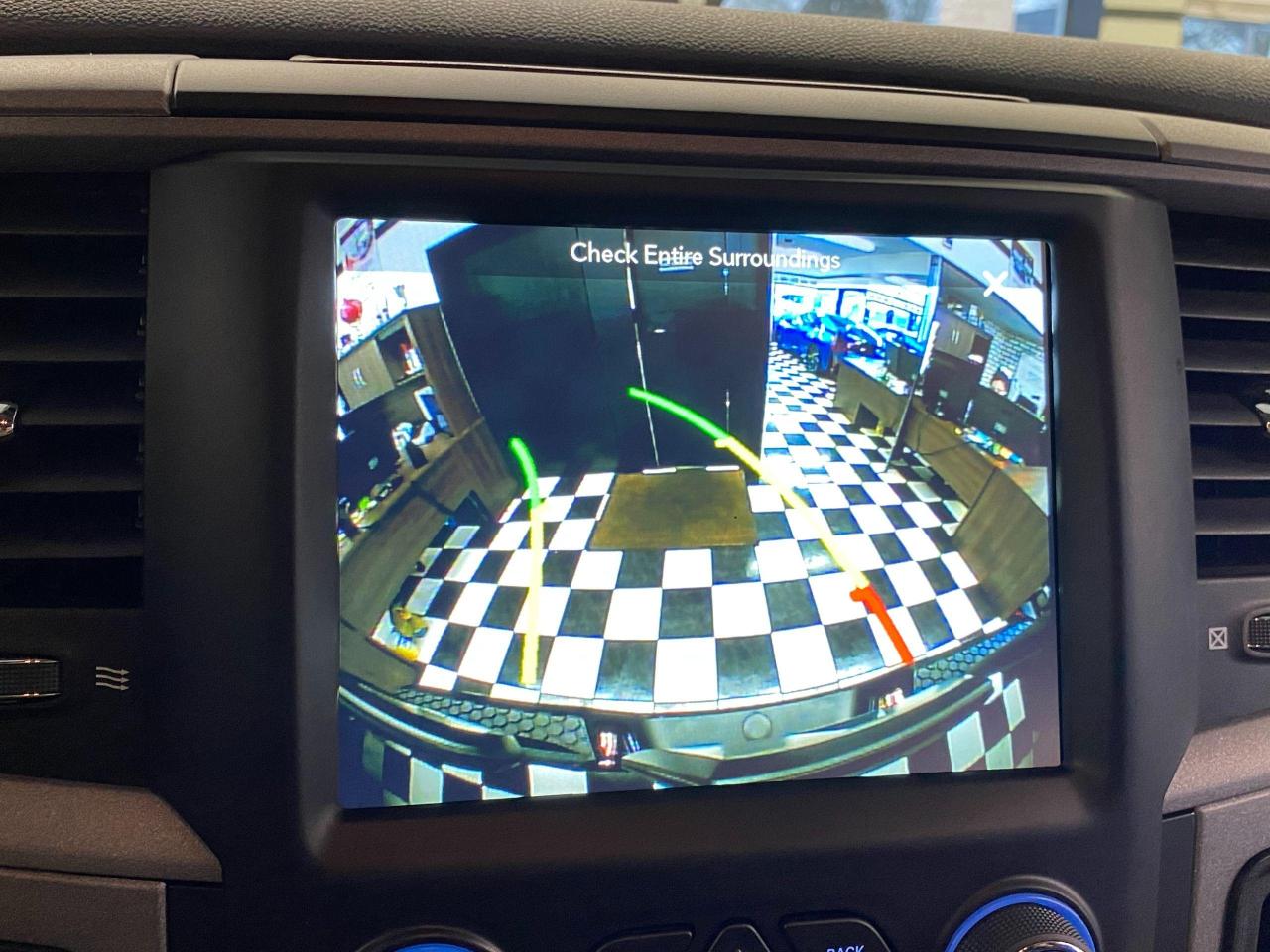 2019 RAM 1500 Express 5.7L V8 4x4 HEMI+ApplePlay+ACCIDENT FREE - Photo #33