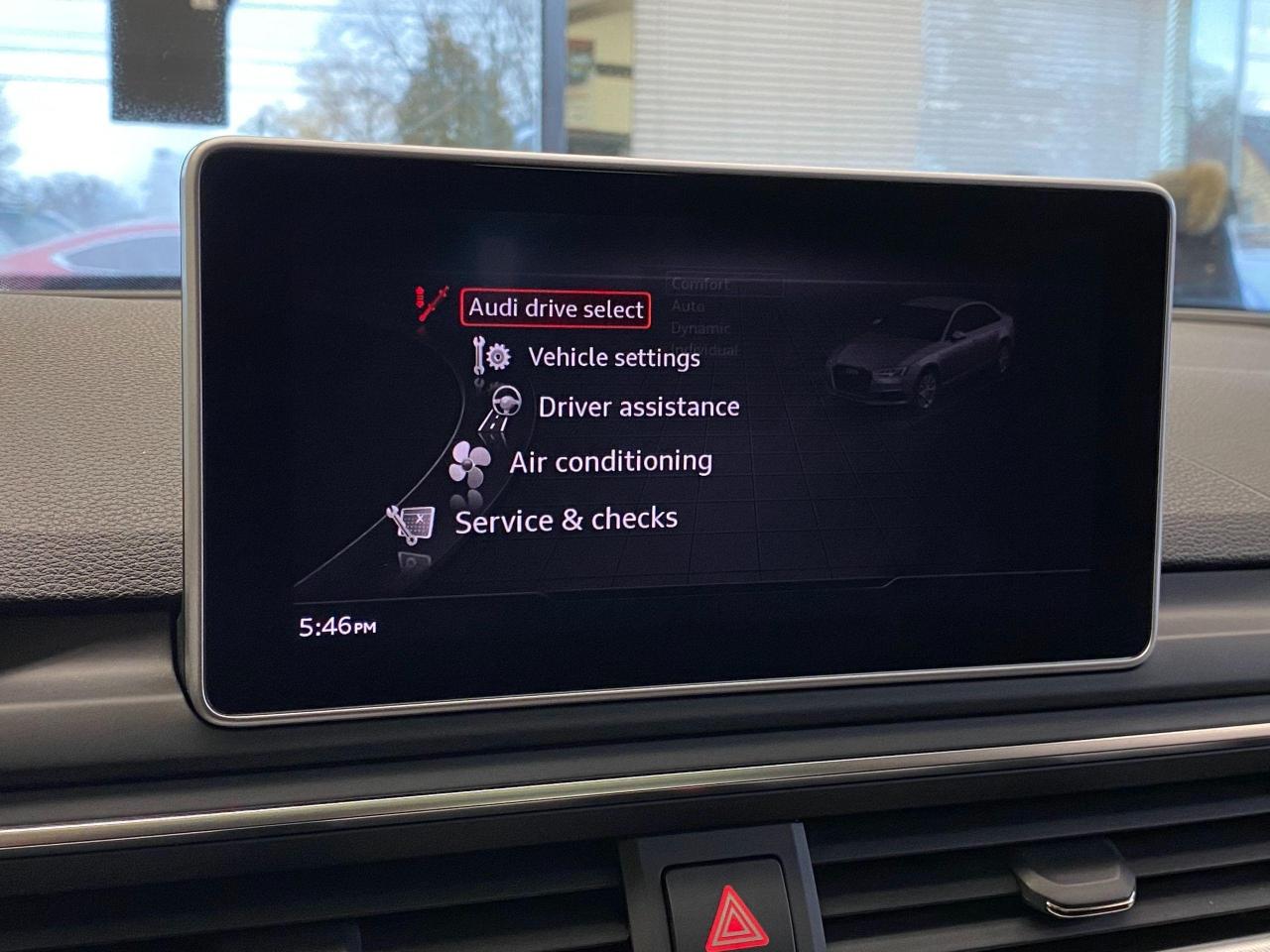 2017 Audi A4 Technik Quattro+Adaptive Cruise+ACCIDENT FREE - Photo #32