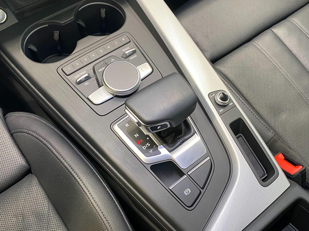 2017 Audi A4 Technik Quattro+Adaptive Cruise+ACCIDENT FREE - Photo #40