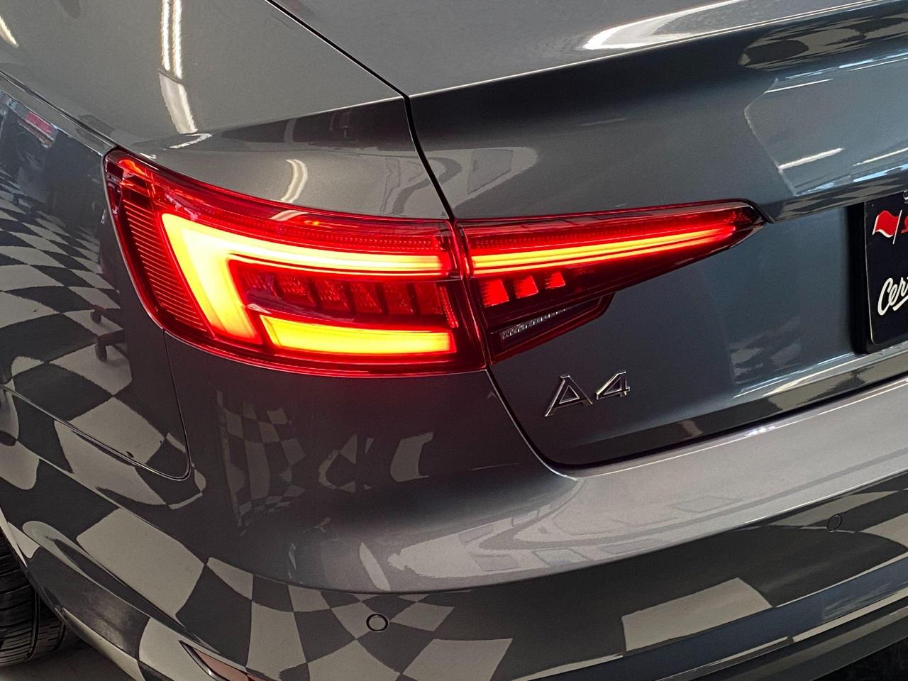 2017 Audi A4 Technik Quattro+Adaptive Cruise+ACCIDENT FREE - Photo #72