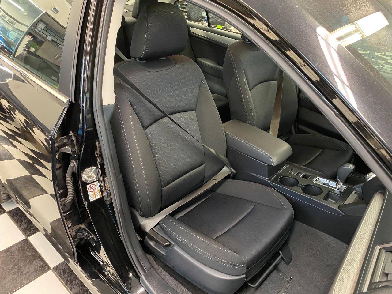 2016 Subaru Legacy 2.5i w/Touring AWD+Roof+Blind Spot+Accident Free - Photo #22