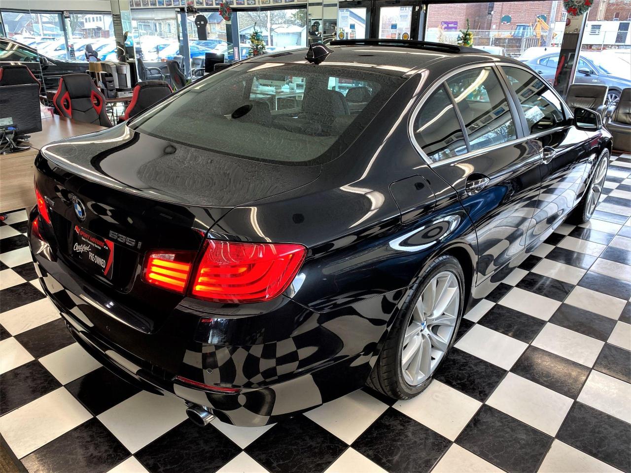 2013 BMW 5 Series 535i xDrive+New Tires+Xenons+Roof+ACCIDENT FREE - Photo #4