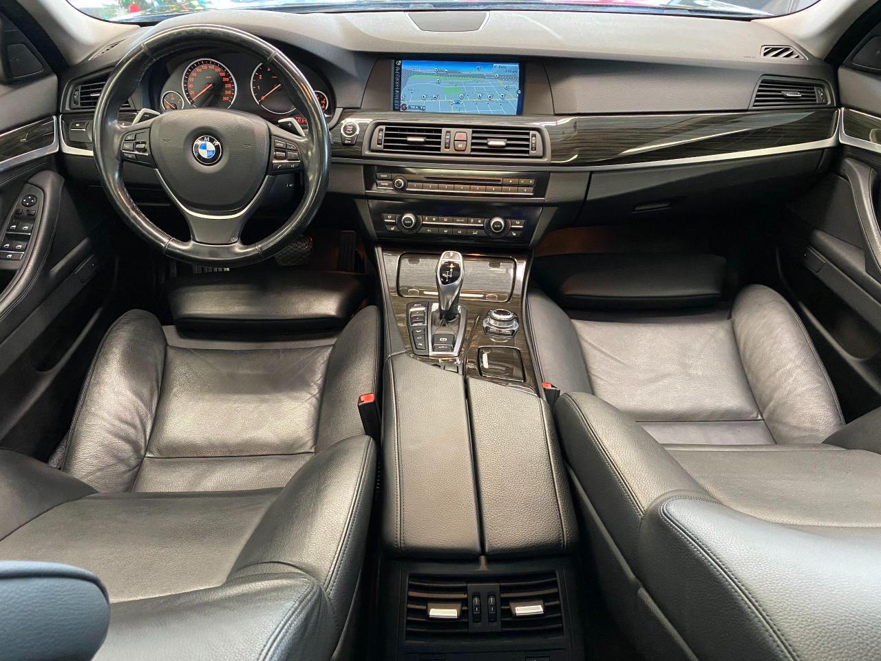 2013 BMW 5 Series 535i xDrive+New Tires+Xenons+Roof+ACCIDENT FREE - Photo #8
