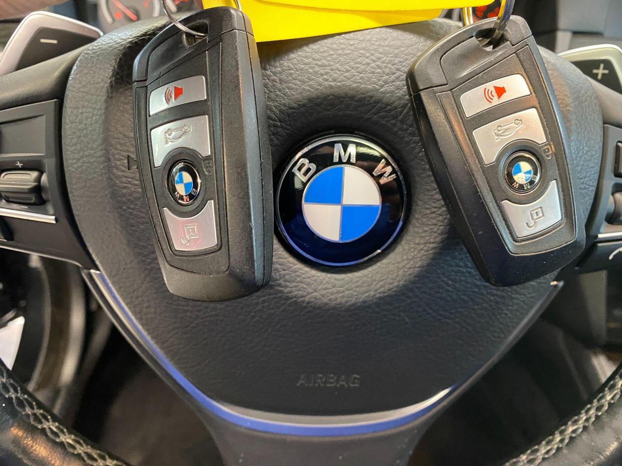 2013 BMW 5 Series 535i xDrive+New Tires+Xenons+Roof+ACCIDENT FREE - Photo #15