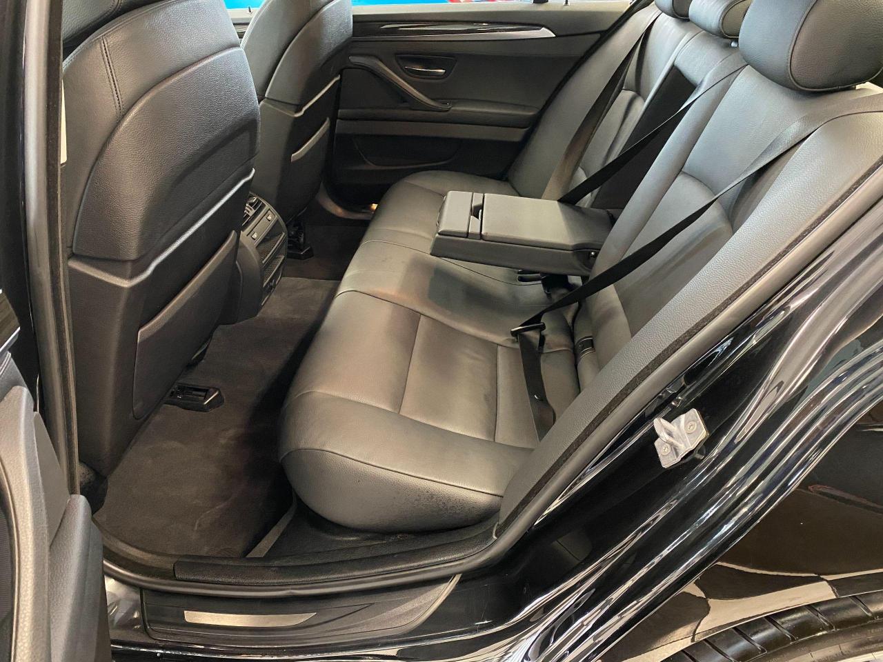 2013 BMW 5 Series 535i xDrive+New Tires+Xenons+Roof+ACCIDENT FREE - Photo #23