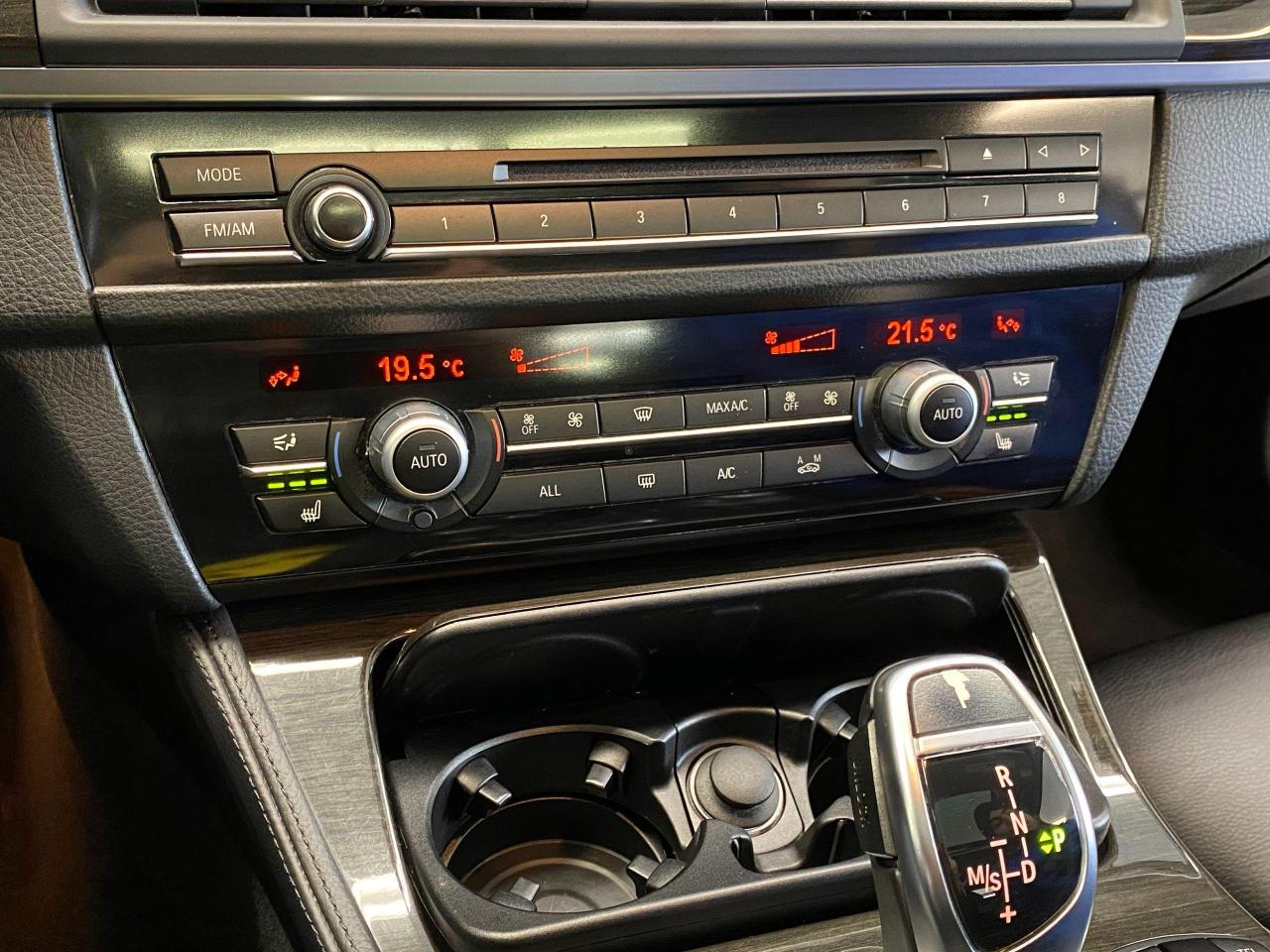 2013 BMW 5 Series 535i xDrive+New Tires+Xenons+Roof+ACCIDENT FREE - Photo #38