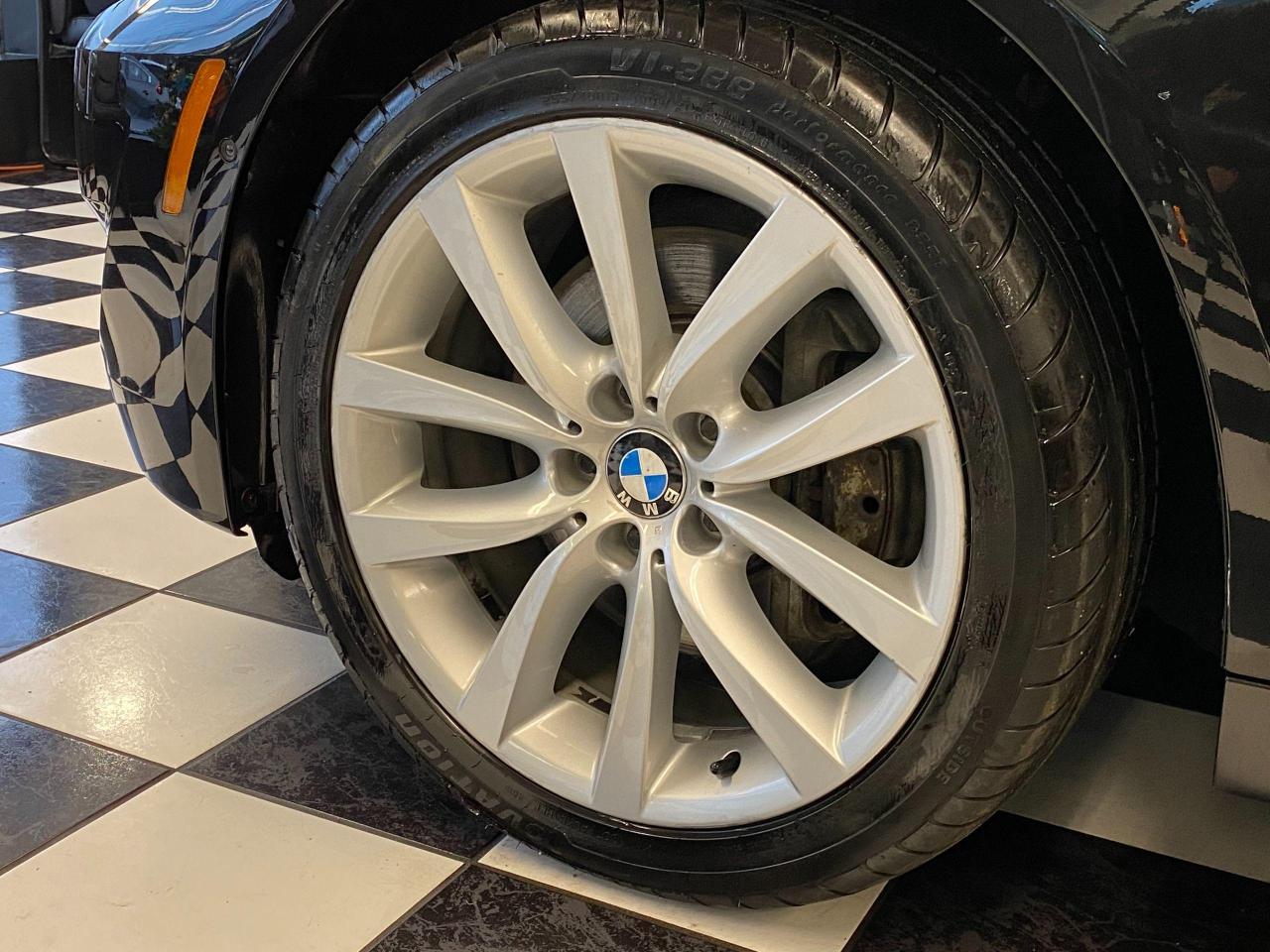 2013 BMW 5 Series 535i xDrive+New Tires+Xenons+Roof+ACCIDENT FREE - Photo #60