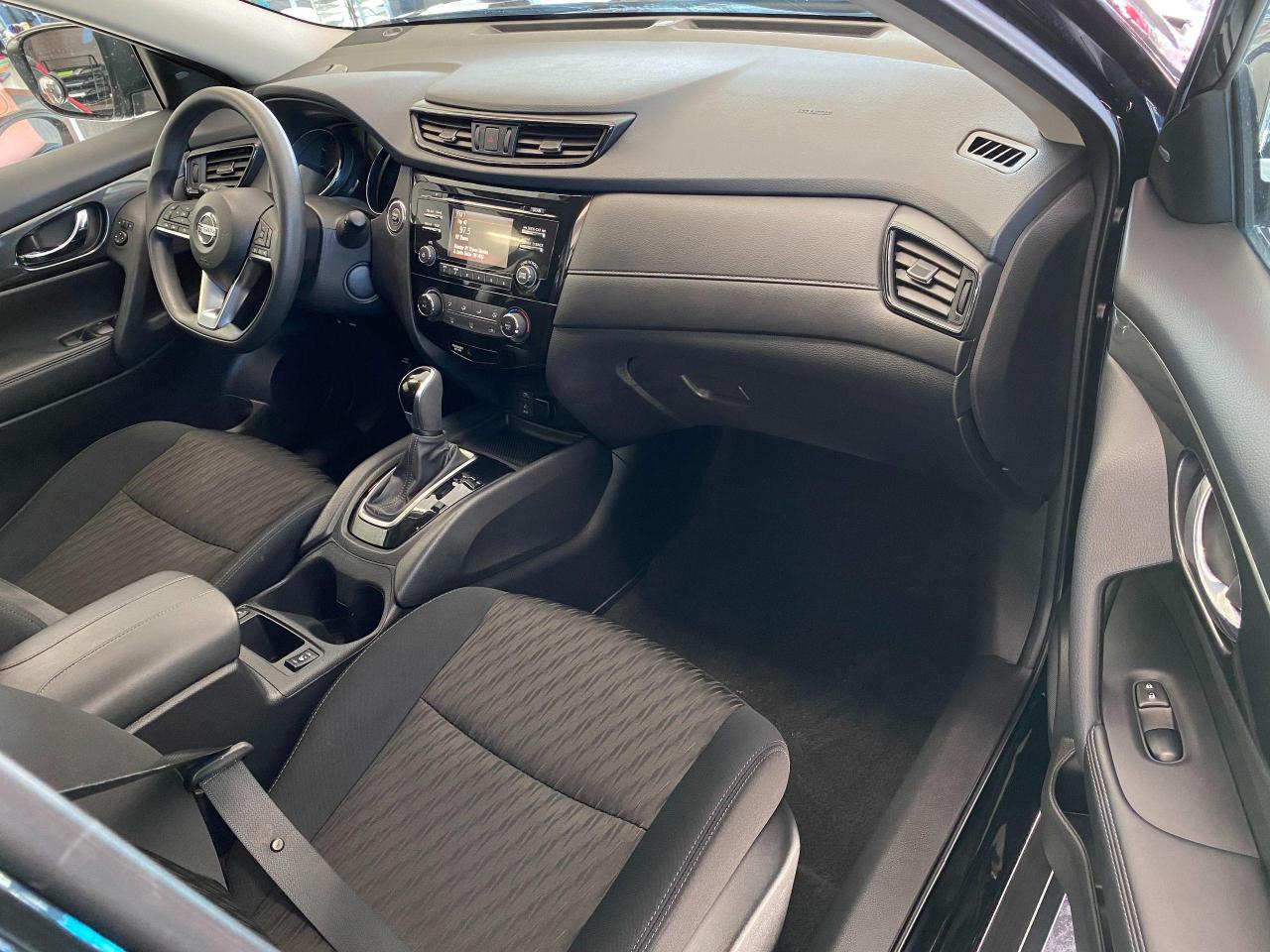 2017 Nissan Rogue SV FEB+SafetyShield+BlindSpot+Camera+ACCIDENT FREE - Photo #20