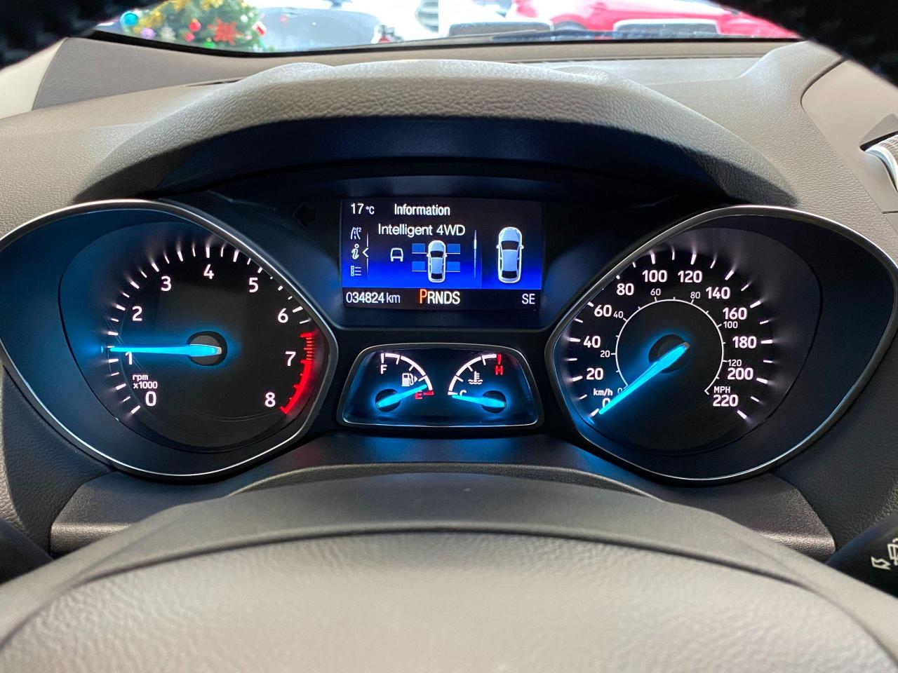 2017 Ford Escape SE 4WD+GPS+Leather+Roof+ApplePlay+ACCIDENT FREE - Photo #16
