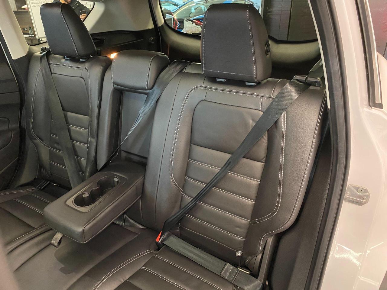 2017 Ford Escape SE 4WD+GPS+Leather+Roof+ApplePlay+ACCIDENT FREE - Photo #24