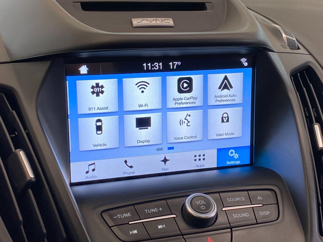 2017 Ford Escape SE 4WD+GPS+Leather+Roof+ApplePlay+ACCIDENT FREE - Photo #32