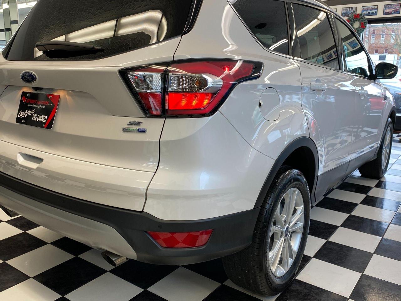 2017 Ford Escape SE 4WD+GPS+Leather+Roof+ApplePlay+ACCIDENT FREE - Photo #41
