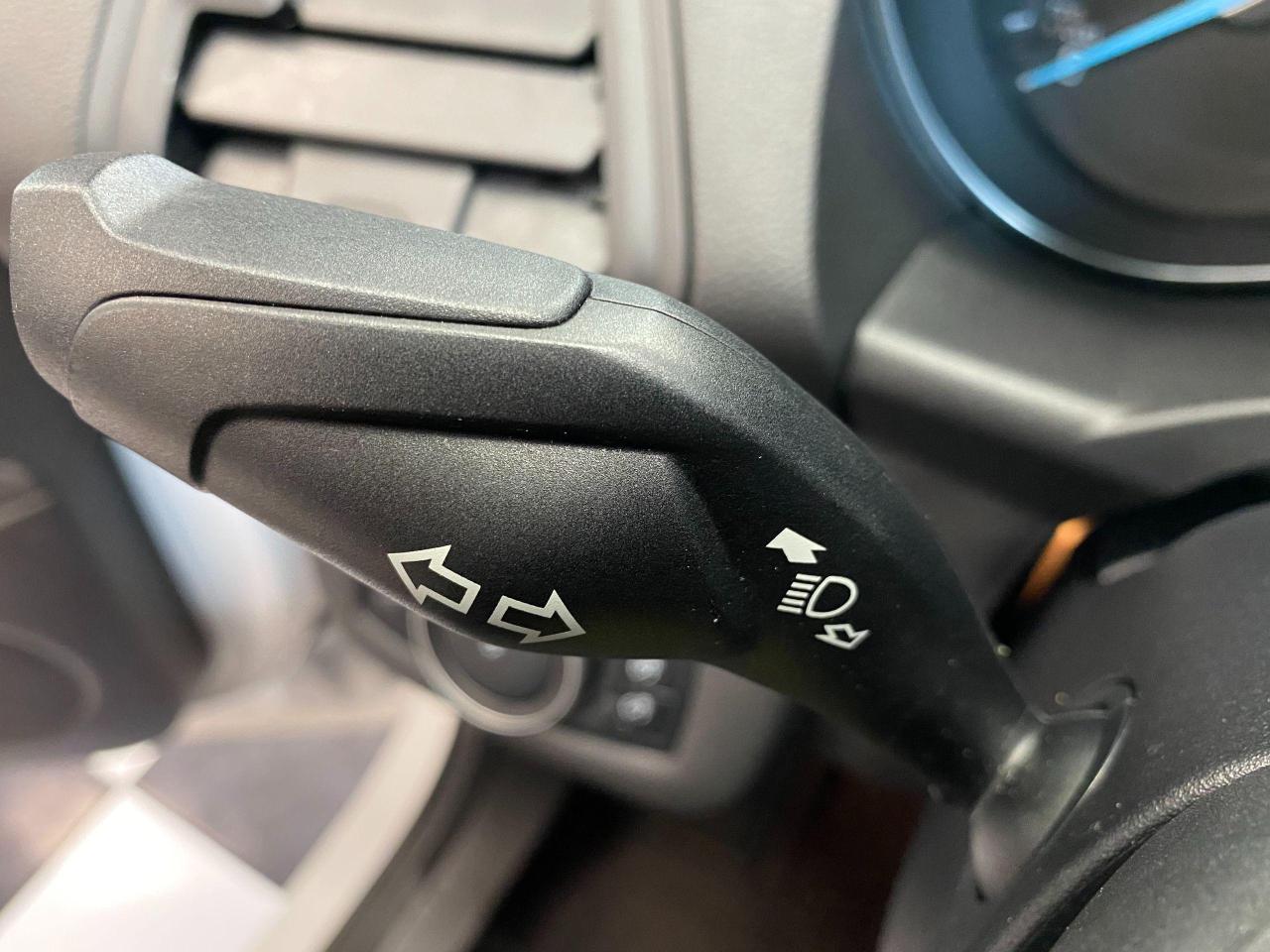 2017 Ford Escape SE 4WD+GPS+Leather+Roof+ApplePlay+ACCIDENT FREE - Photo #57