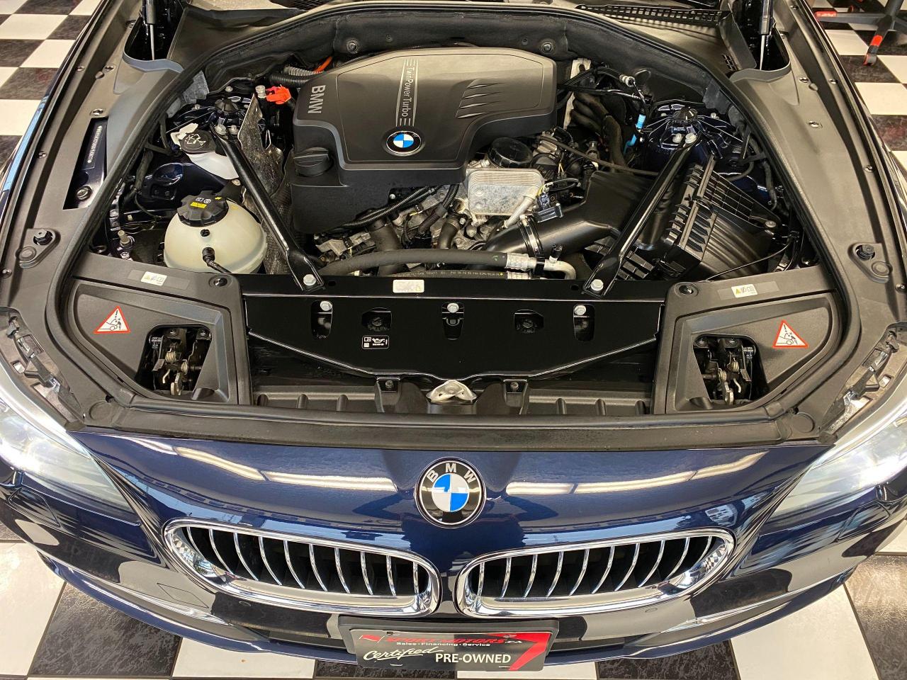 2016 BMW 5 Series 528i xDrive TECH+New Brakes+360 CAM+ACCIDENT FREE - Photo #7