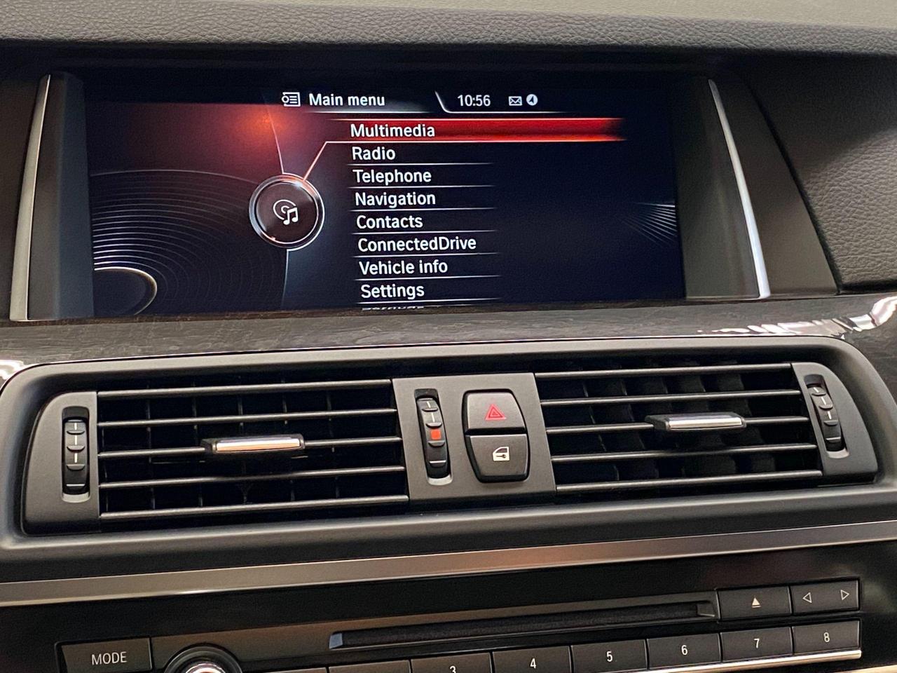 2016 BMW 5 Series 528i xDrive TECH+New Brakes+360 CAM+ACCIDENT FREE - Photo #29