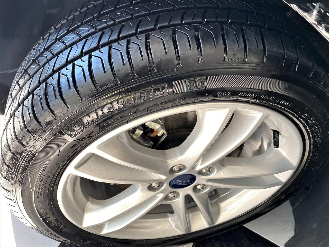 2018 Ford Fusion Hybrid SE Hybrid+Sunroof+Camera+ACCIDENT FREE - Photo #11