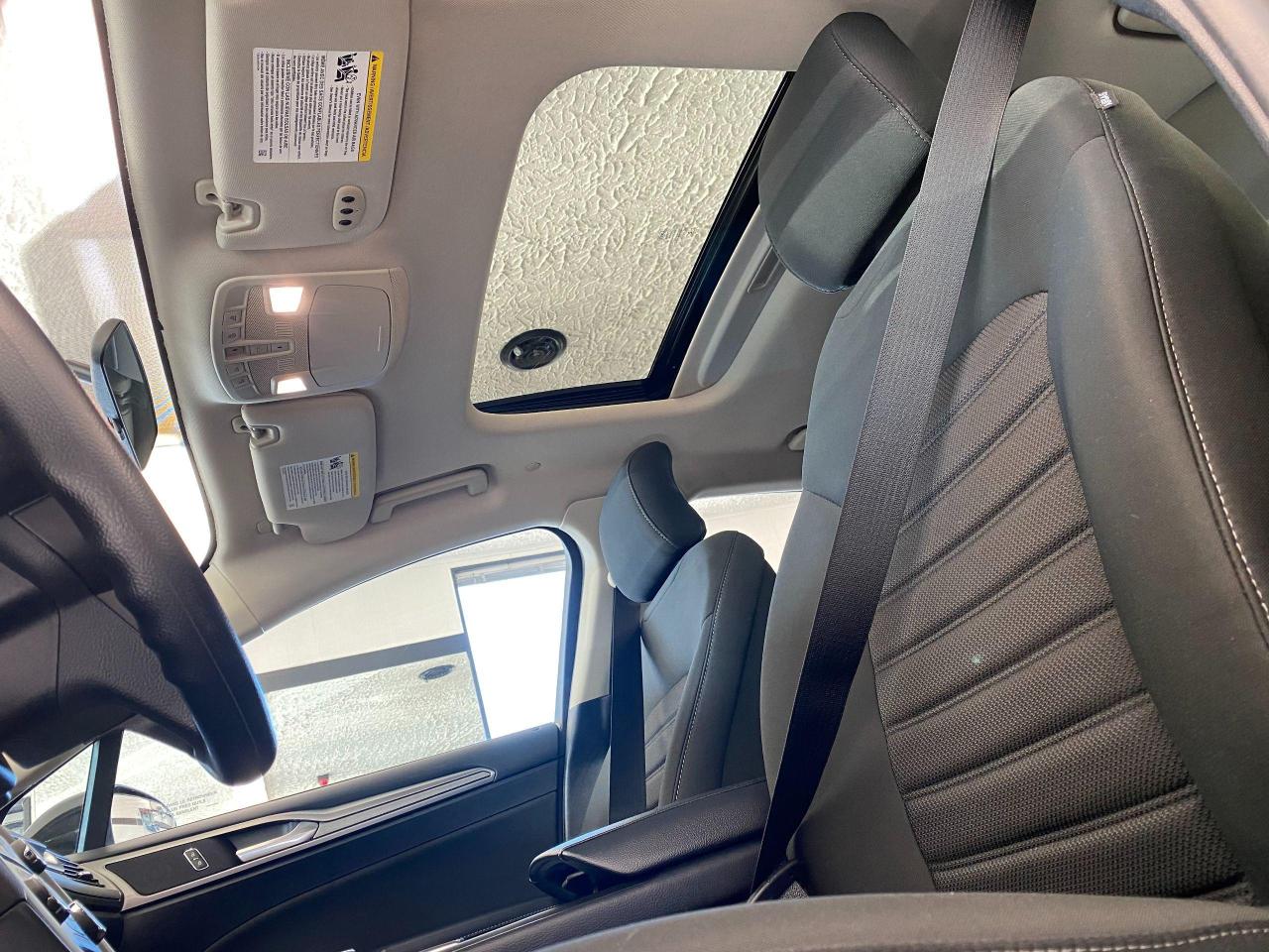 2018 Ford Fusion Hybrid SE Hybrid+Sunroof+Camera+ACCIDENT FREE - Photo #27
