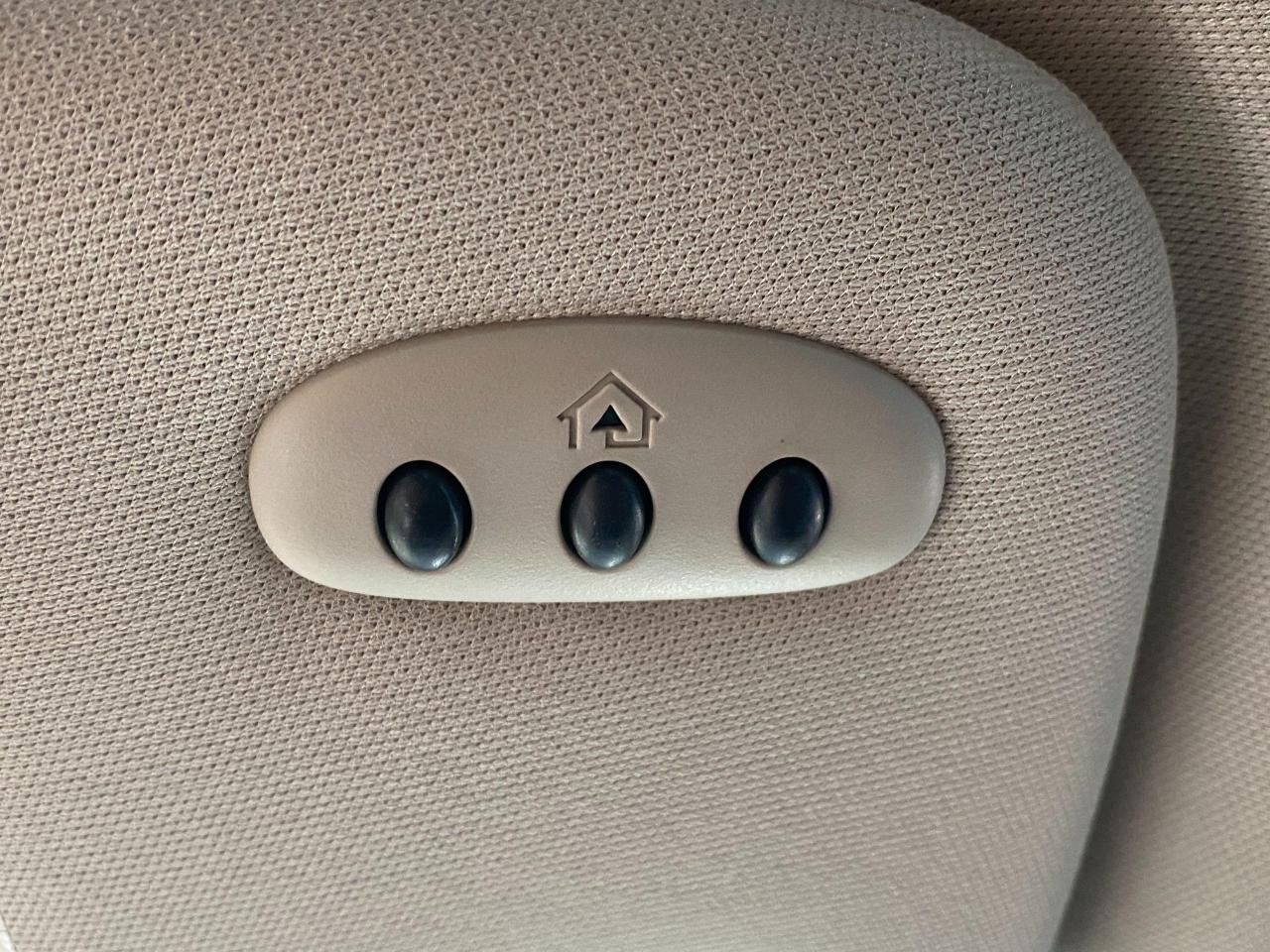 2018 Ford Fusion Hybrid SE Hybrid+Sunroof+Camera+ACCIDENT FREE - Photo #47