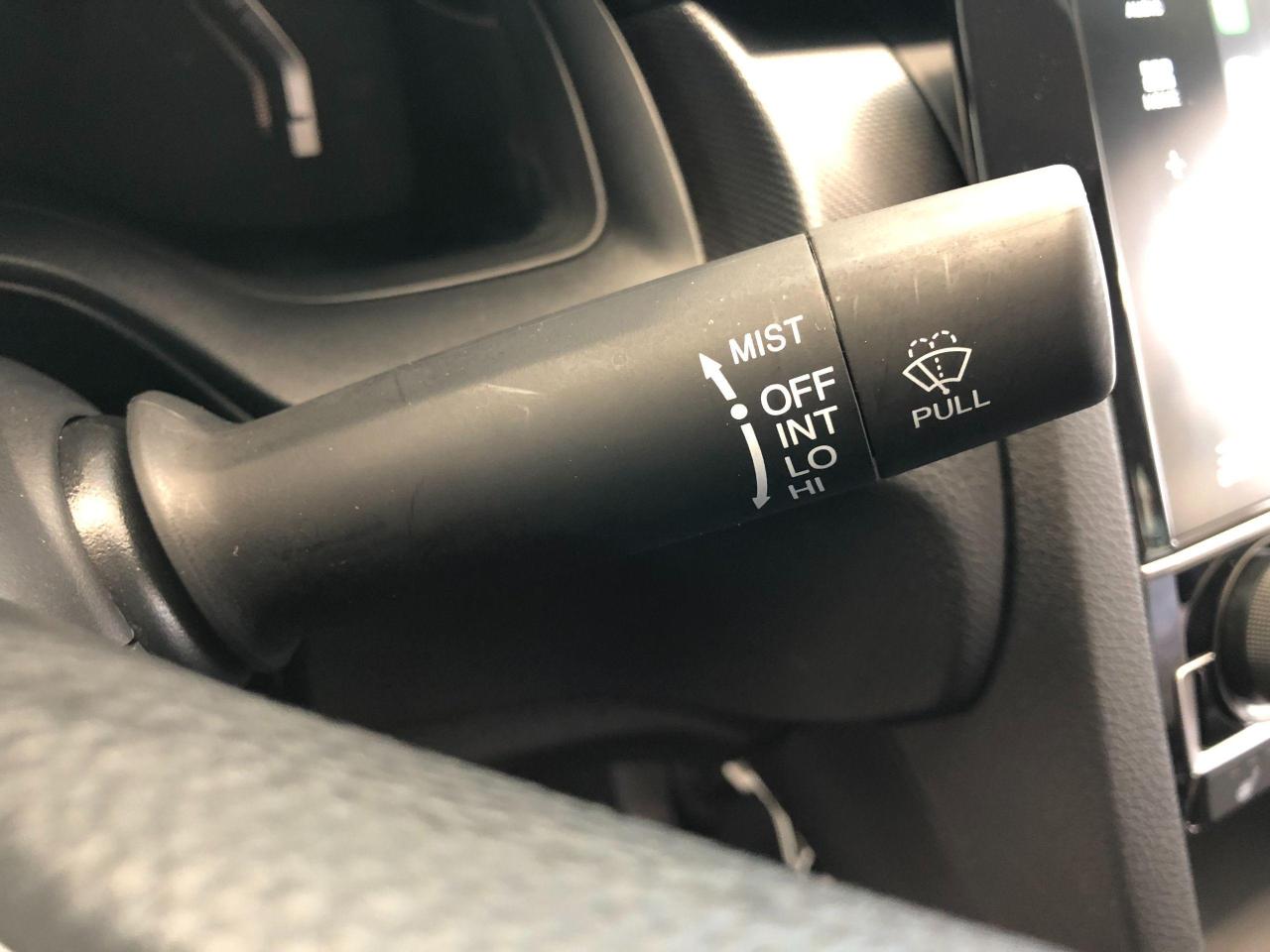 2017 Honda Civic LX+ApplePlay+Camera+New Brakes+ACCIDENT FREE - Photo #52