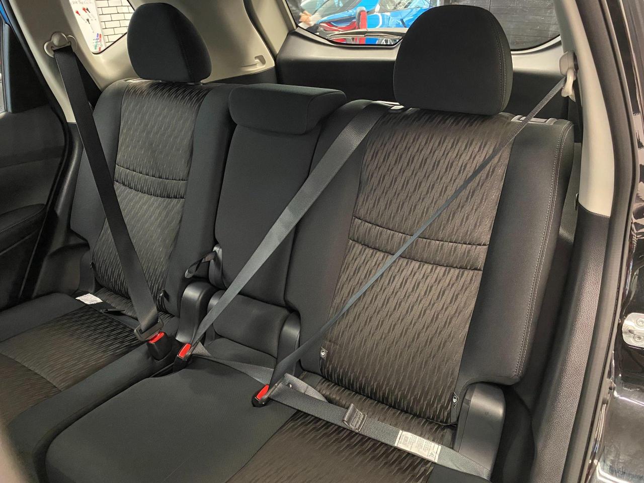 2017 Nissan Rogue S Safety Shield+Blind Spot+Camera+ACCIDENT FREE - Photo #24