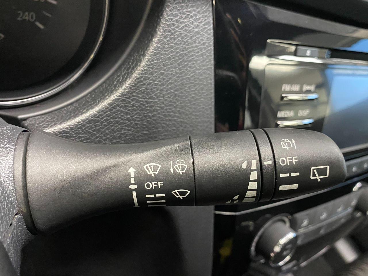 2017 Nissan Rogue S Safety Shield+Blind Spot+Camera+ACCIDENT FREE - Photo #52