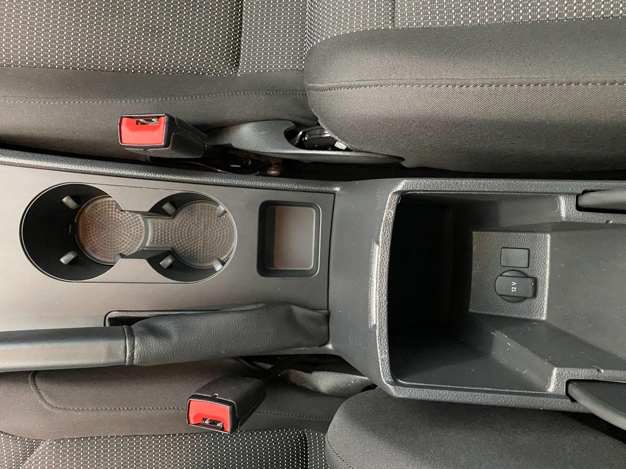 2018 Volkswagen Passat Trendline+Apple Play+New Tires+ACCIDENT FREE - Photo #49