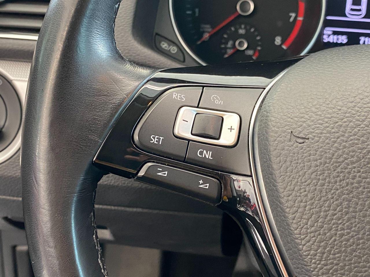 2018 Volkswagen Passat Trendline+Apple Play+New Tires+ACCIDENT FREE - Photo #51