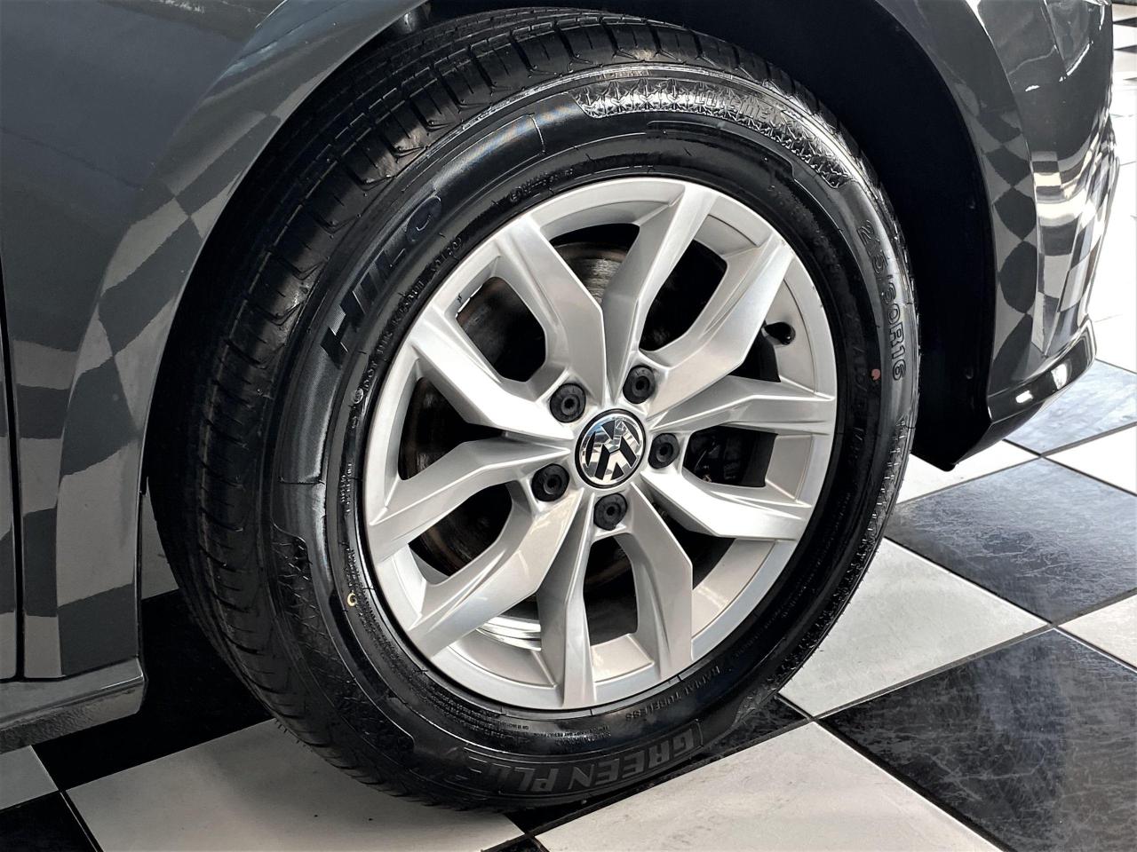 2018 Volkswagen Passat Trendline+Apple Play+New Tires+ACCIDENT FREE - Photo #60