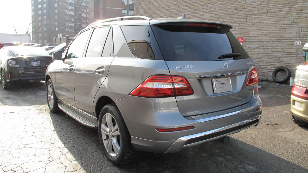 2012 Mercedes-Benz M-Class ML 350 BlueTEC Photo
