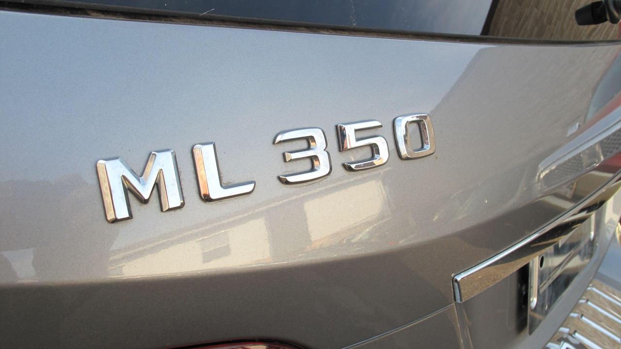 2012 Mercedes-Benz M-Class ML 350 BlueTEC Photo