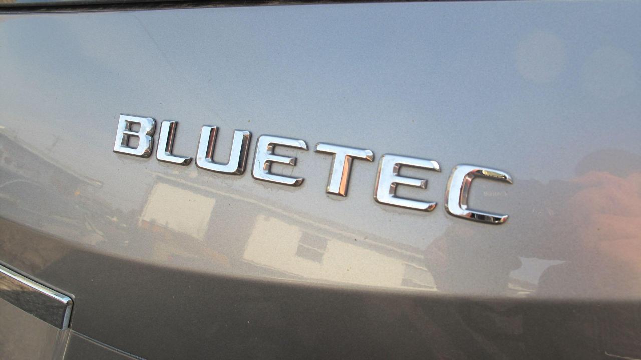 2012 Mercedes-Benz M-Class ML 350 BlueTEC - Photo #17