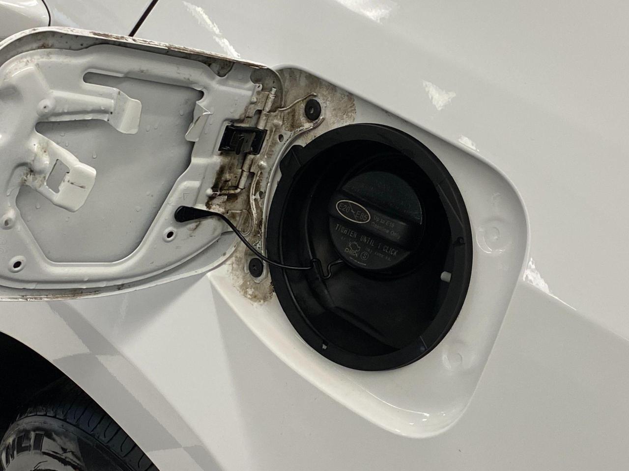 2014 Toyota Corolla CE+New Tires+A/C+Bluetooth+ACCIDENT FREE - Photo #54