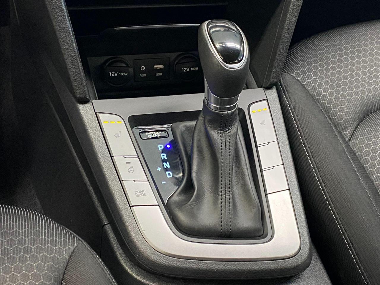 2017 Hyundai Elantra GL+ApplePlay+CAM+BlindSpot+NewTires+ACCIDENT FREE - Photo #36