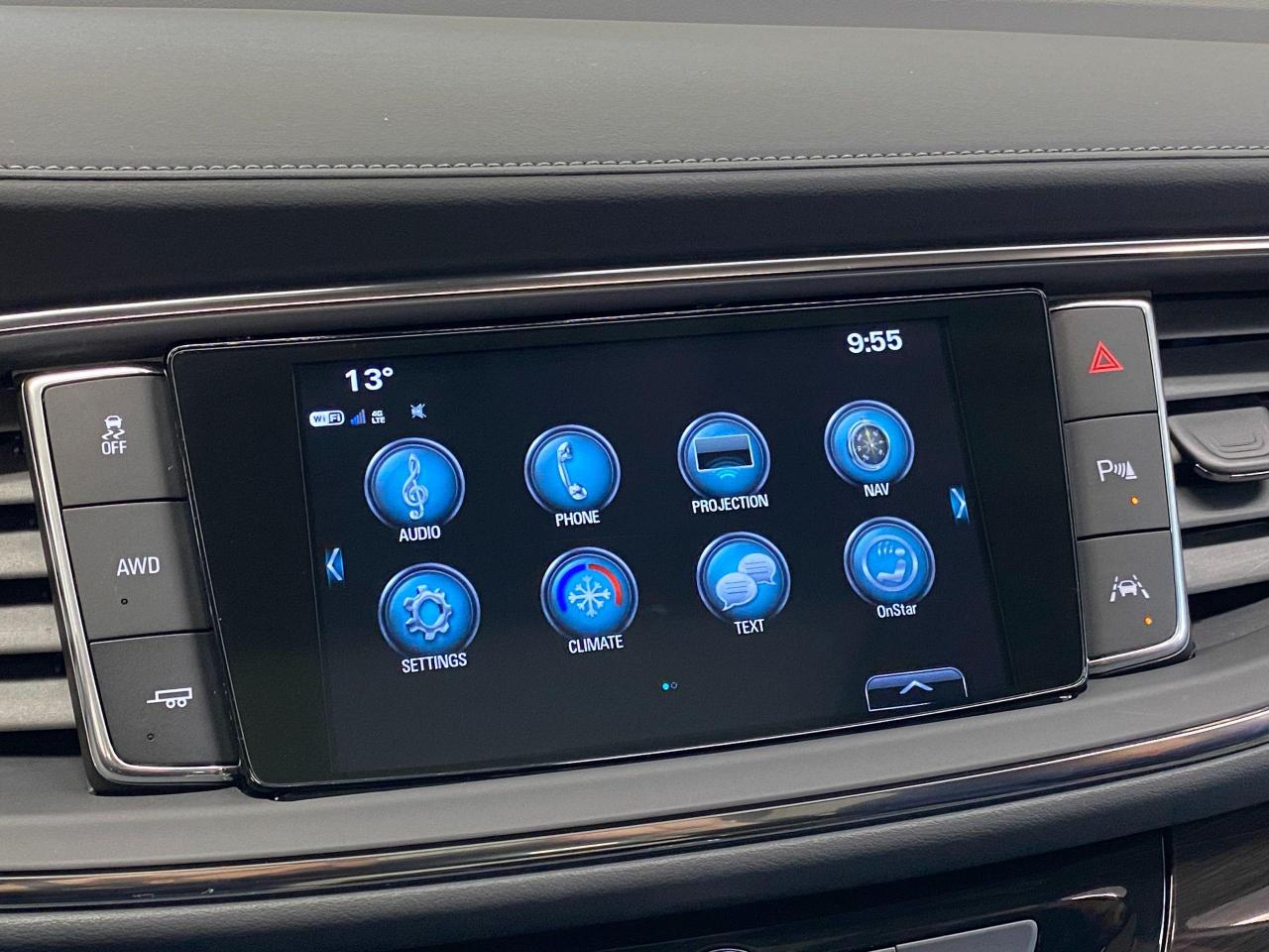 2018 Buick Enclave Premium AWD+7 Passenger+ApplePlay+ACCIDENT FREE - Photo #32