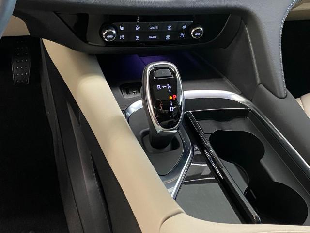 2018 Buick Enclave Premium AWD+7 Passenger+ApplePlay+ACCIDENT FREE Photo39