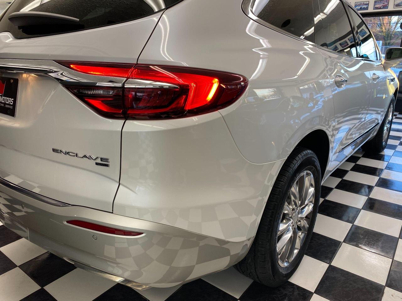 2018 Buick Enclave Premium AWD+7 Passenger+ApplePlay+ACCIDENT FREE Photo43