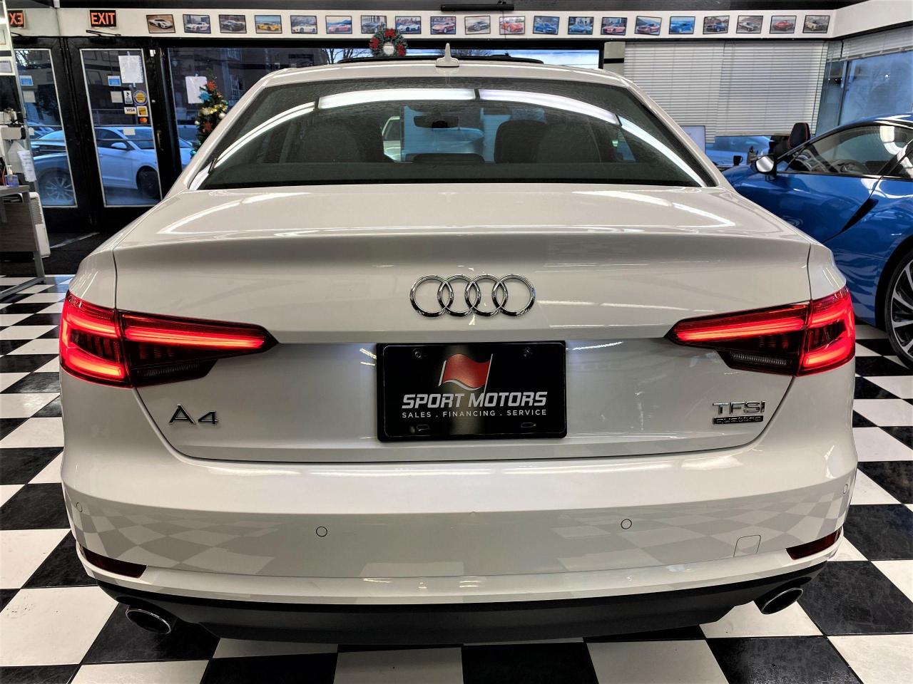 2017 Audi A4 Quattro+Apple Play+Roof+Xenons+ACCIDENT FREE - Photo #3