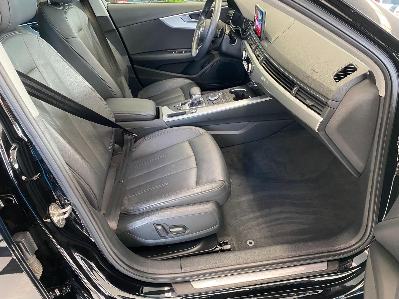2017 Audi A4 Quattro+Apple Play+Roof+Xenons+ACCIDENT FREE - Photo #21
