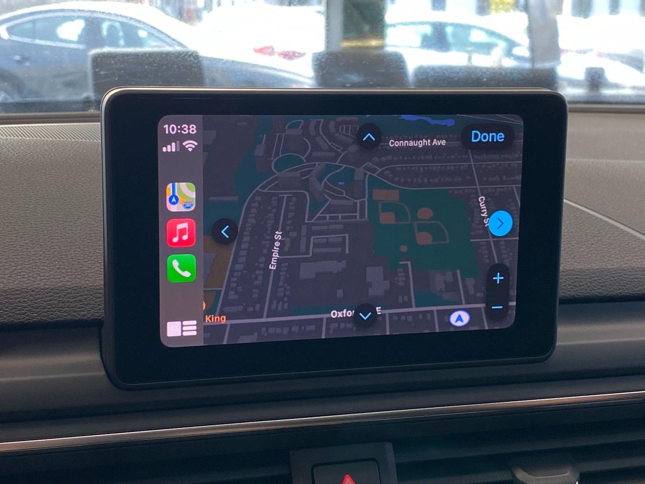 2017 Audi A4 Quattro+Apple Play+Roof+Xenons+ACCIDENT FREE - Photo #30
