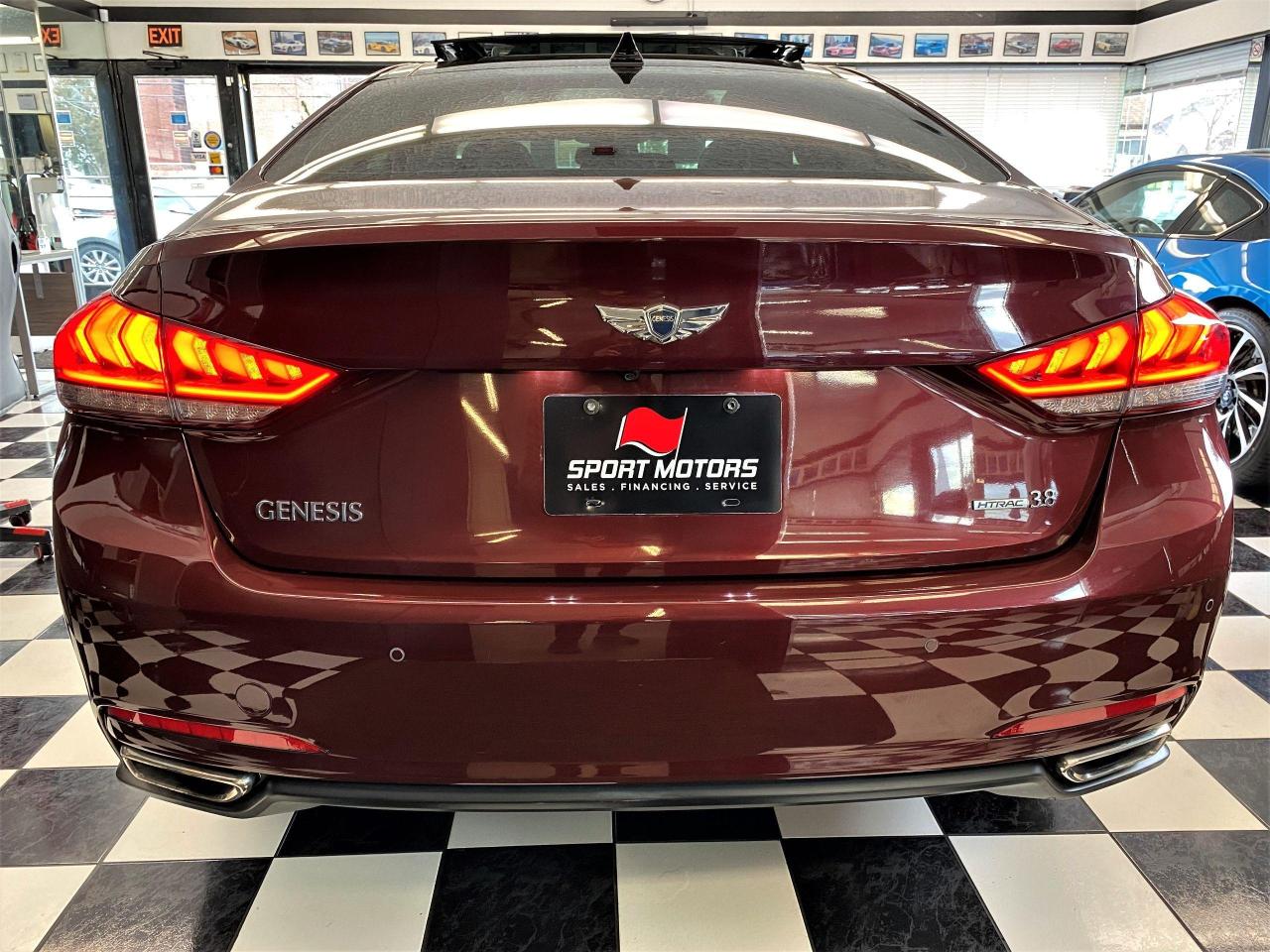 2016 Hyundai Genesis Luxury+Cooled Seats+New Tires+Roof+ACCIDENT FREE - Photo #3