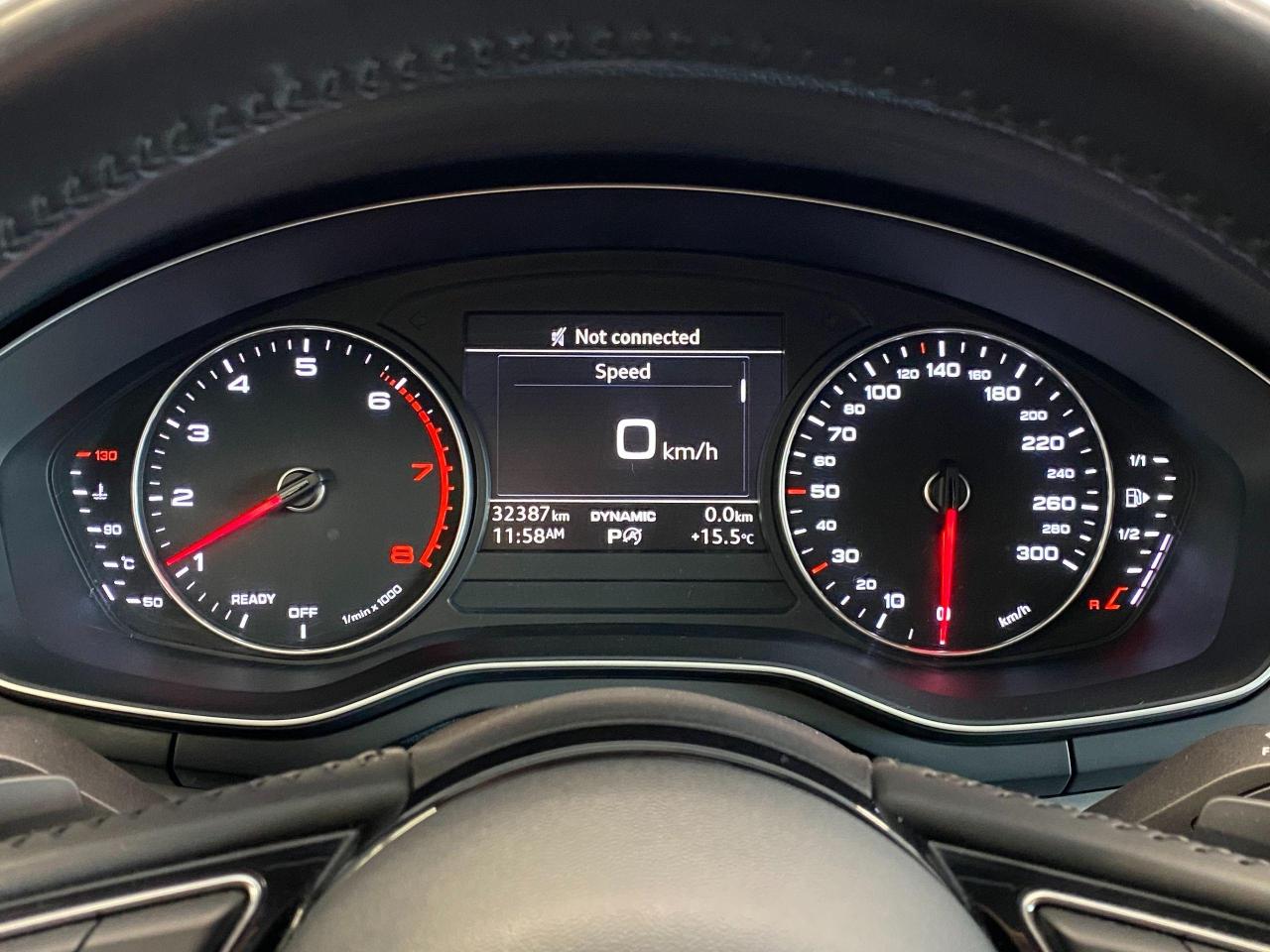 2017 Audi A4 Quattro+Apple Play+Roof+Xenons+ACCIDENT FREE - Photo #15