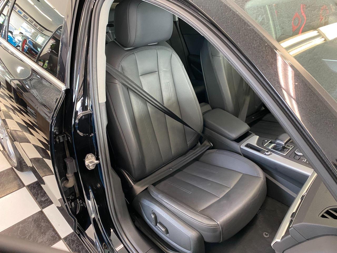 2017 Audi A4 Quattro+Apple Play+Roof+Xenons+ACCIDENT FREE - Photo #21