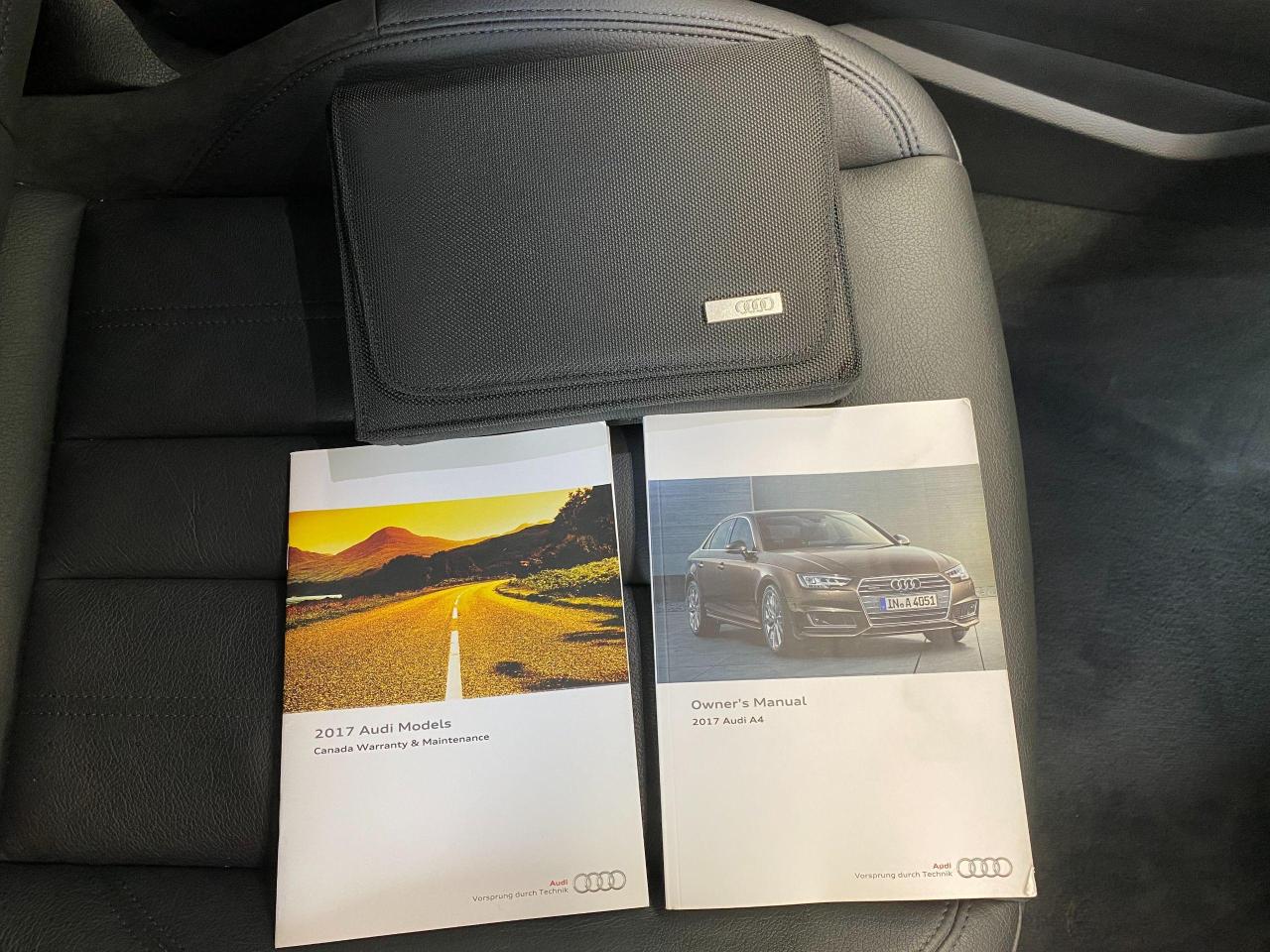 2017 Audi A4 Quattro+Apple Play+Roof+Xenons+ACCIDENT FREE - Photo #26
