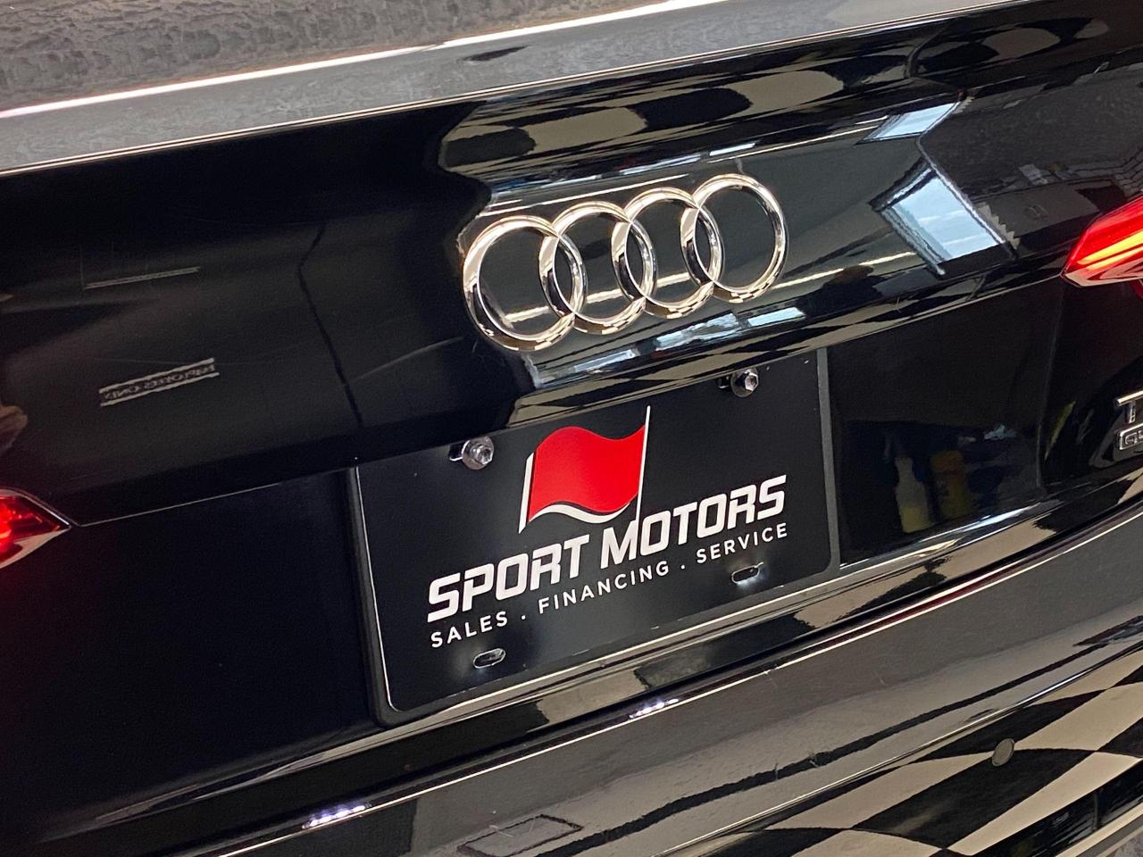 2017 Audi A4 Quattro+Apple Play+Roof+Xenons+ACCIDENT FREE - Photo #62